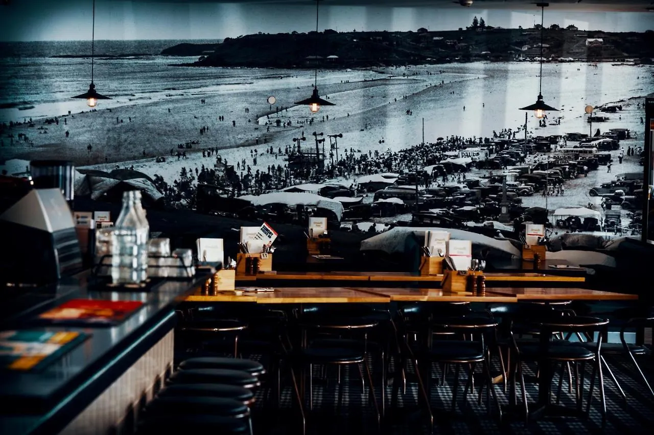 Хостел Coolangatta Sands Hotel Австралия