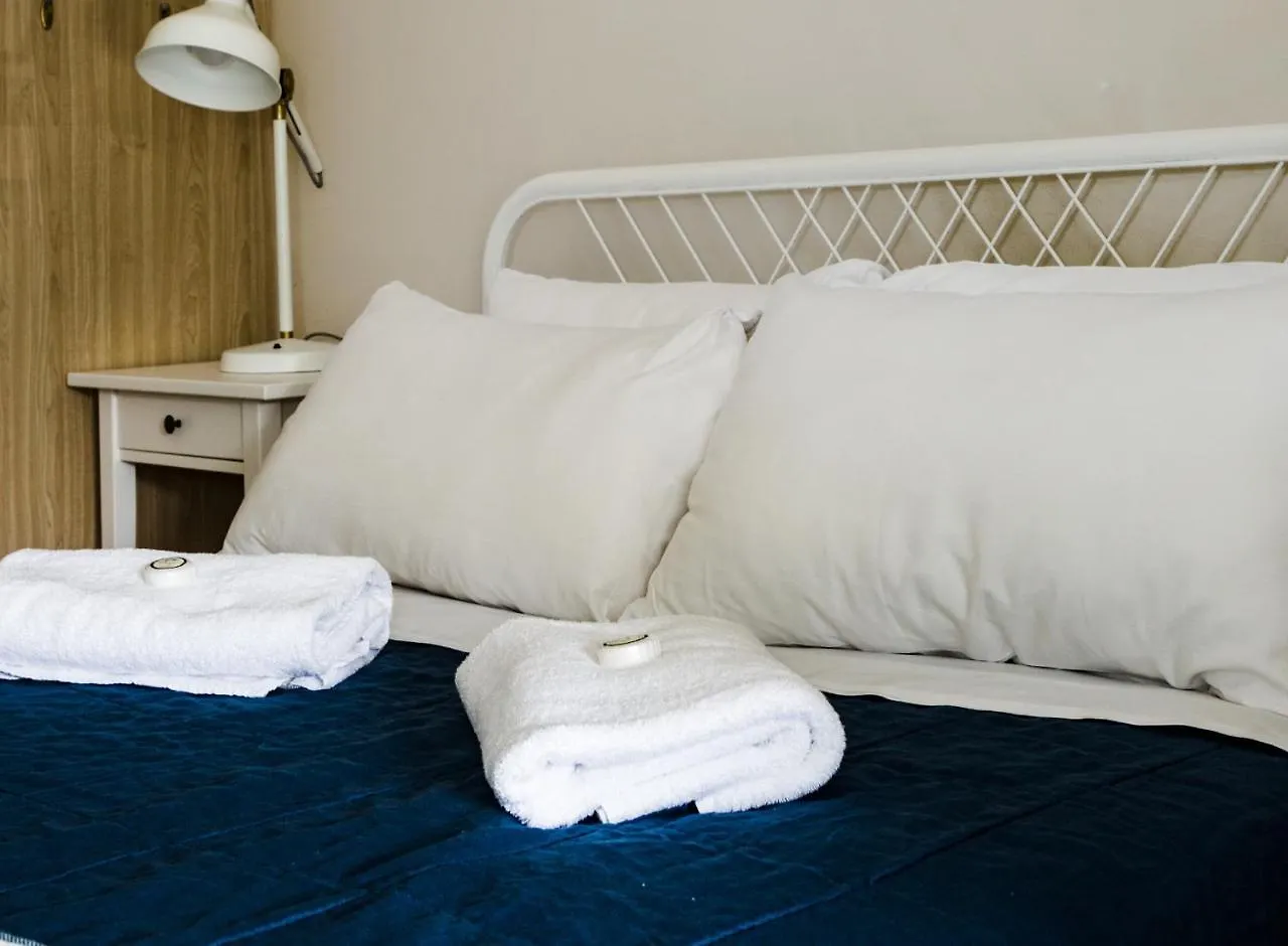 Coolangatta Sands Hotel Хостел