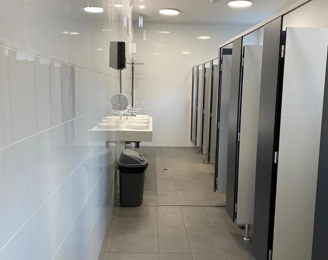 Hostel Coolangatta Sands Hotel