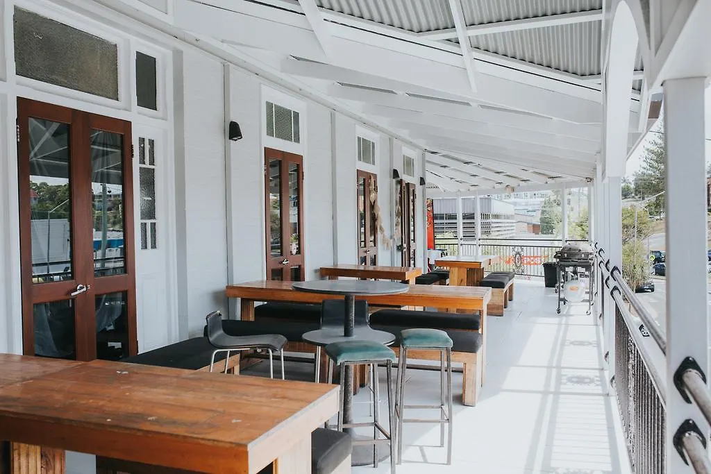 Coolangatta Sands Hotel 0*,  Australia