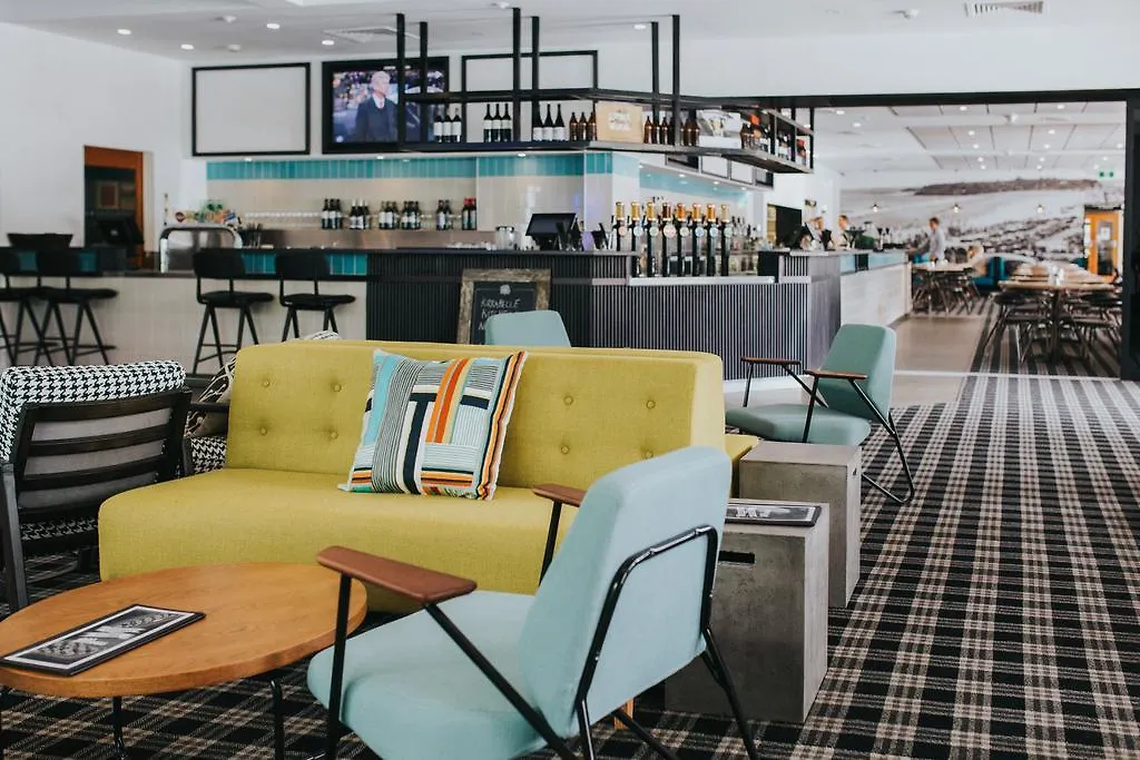Coolangatta Sands Hotel