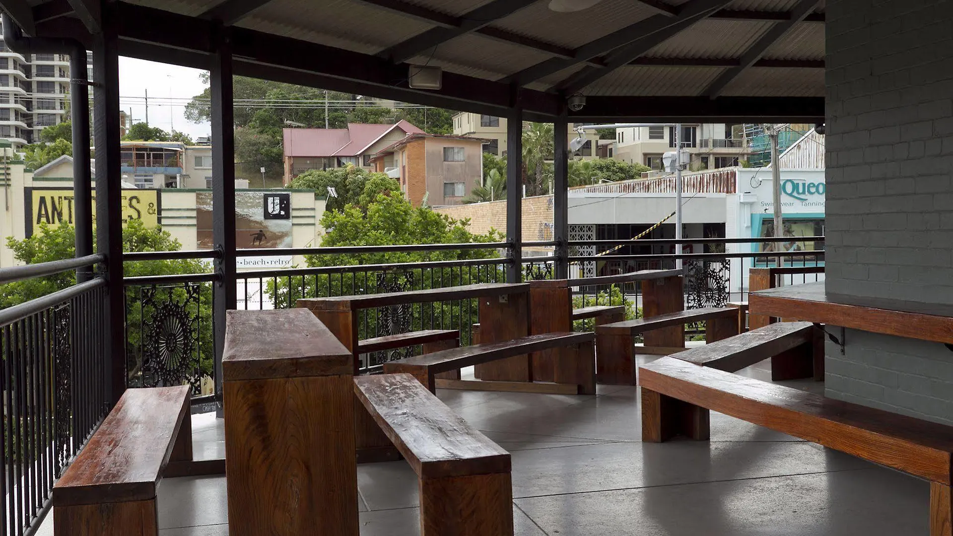 Coolangatta Sands Hotel