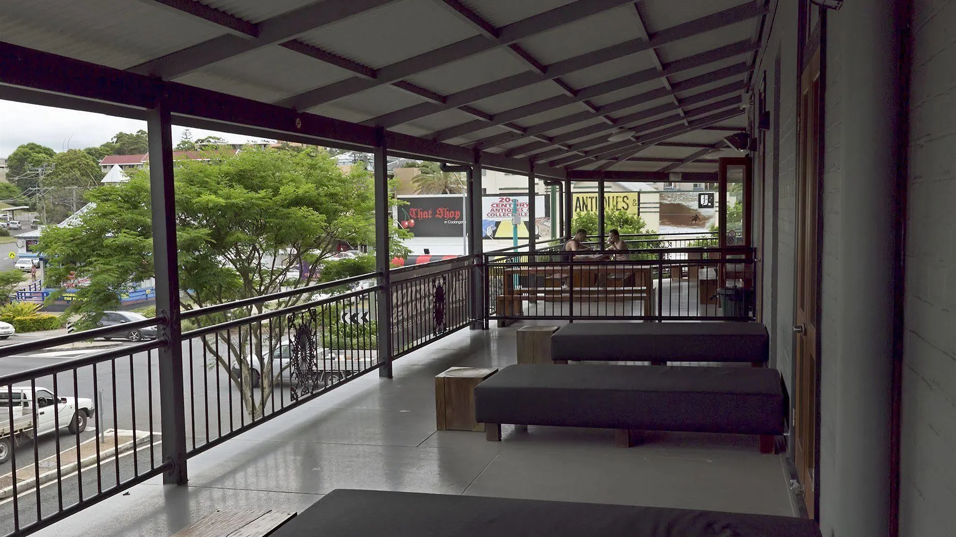 Coolangatta Sands Hotel 0*,