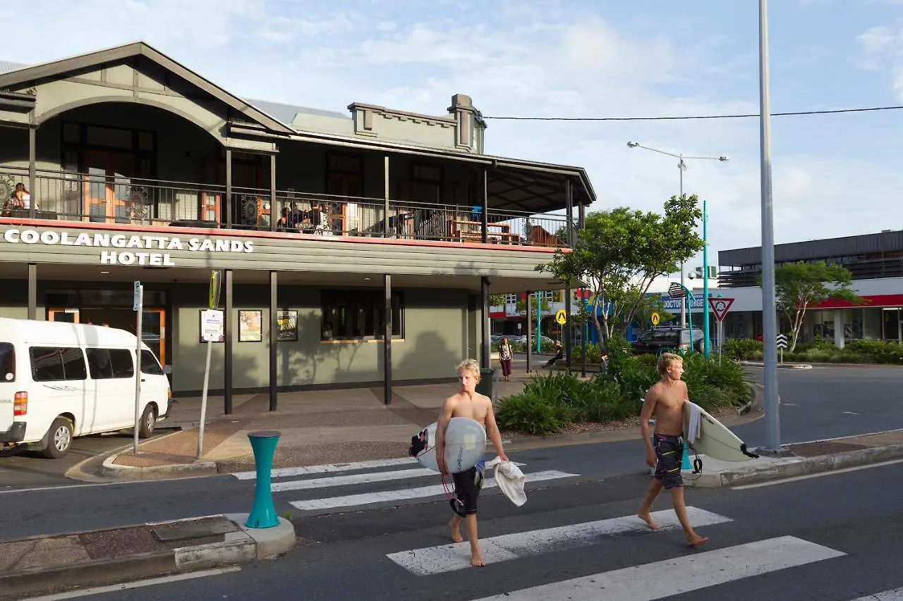 Hostel Coolangatta Sands Hotel